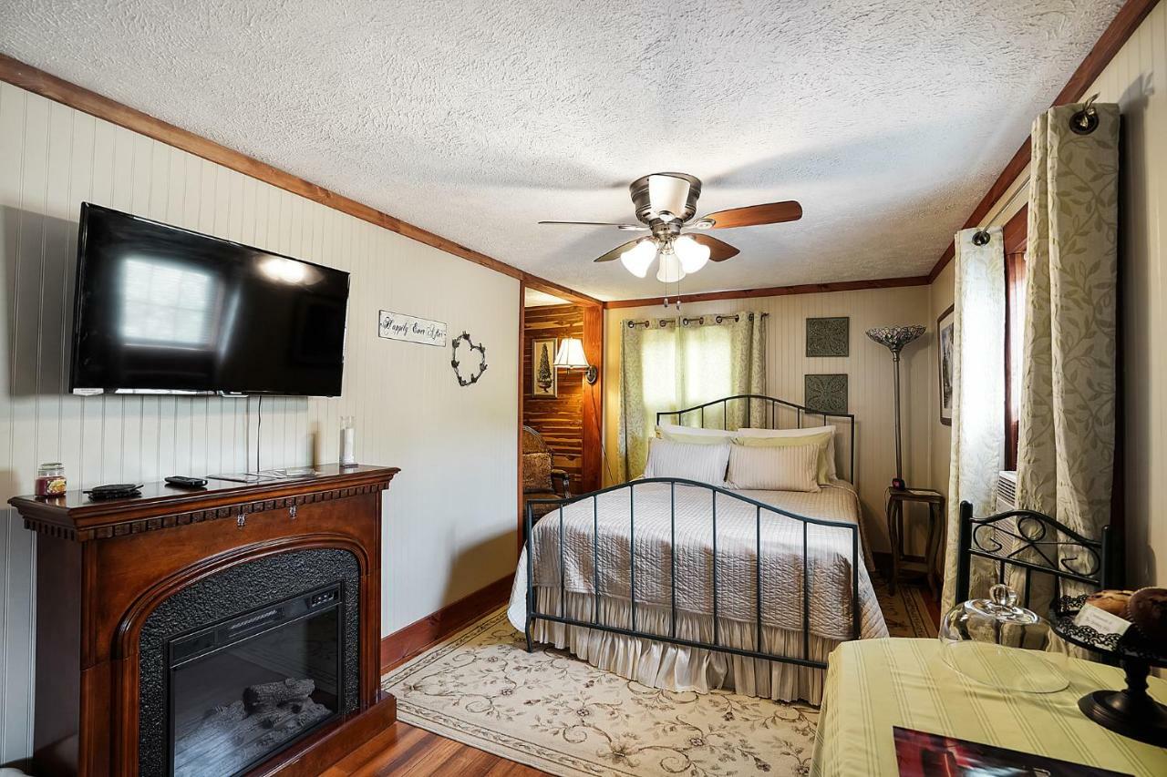 Hocking Hills Inn Logan Zewnętrze zdjęcie