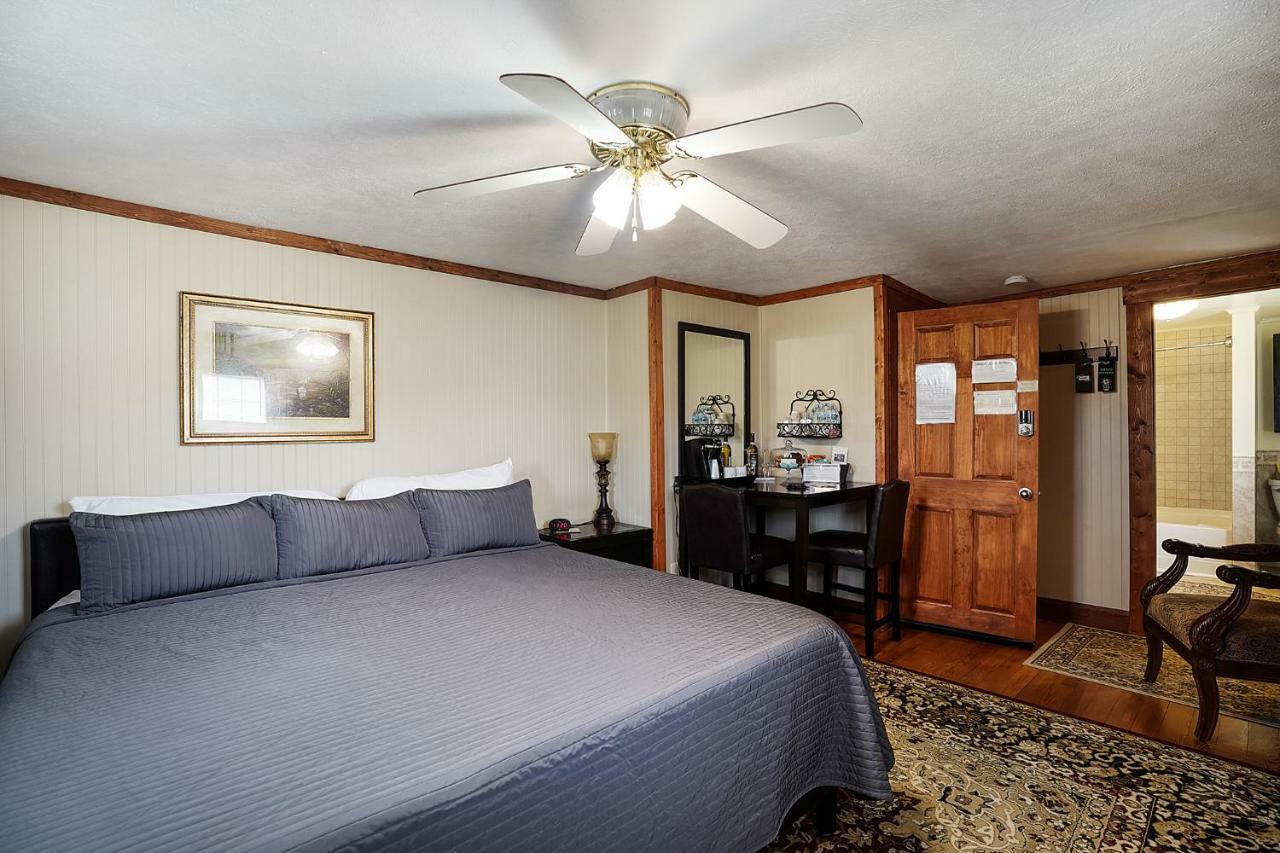 Hocking Hills Inn Logan Zewnętrze zdjęcie